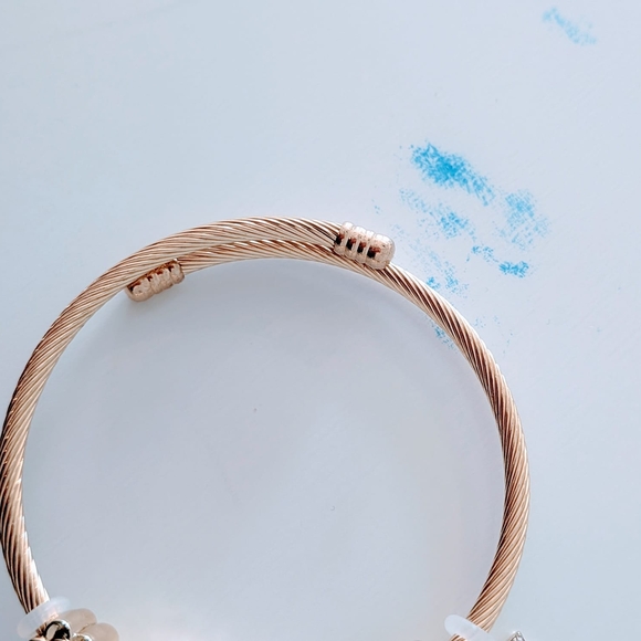 Gold Charm Bracelet with Hello Kitty & Crystal - Picture 3 of 5